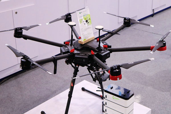 無人機(jī)再顯威力，廢氣偷排企業(yè)無所遁形